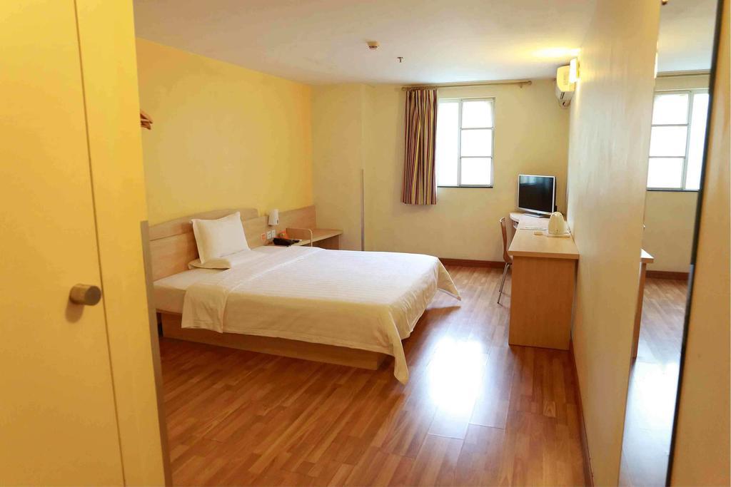7Days Inn Hengyang West Jiefang Road University Of South China 部屋 写真