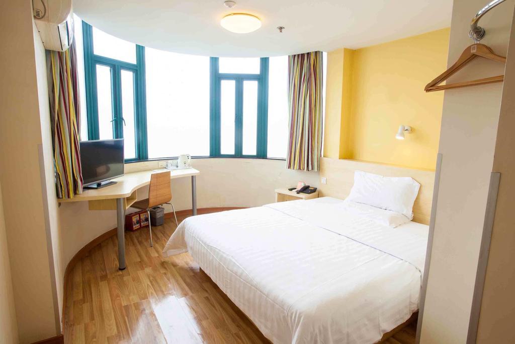 7Days Inn Hengyang West Jiefang Road University Of South China 部屋 写真